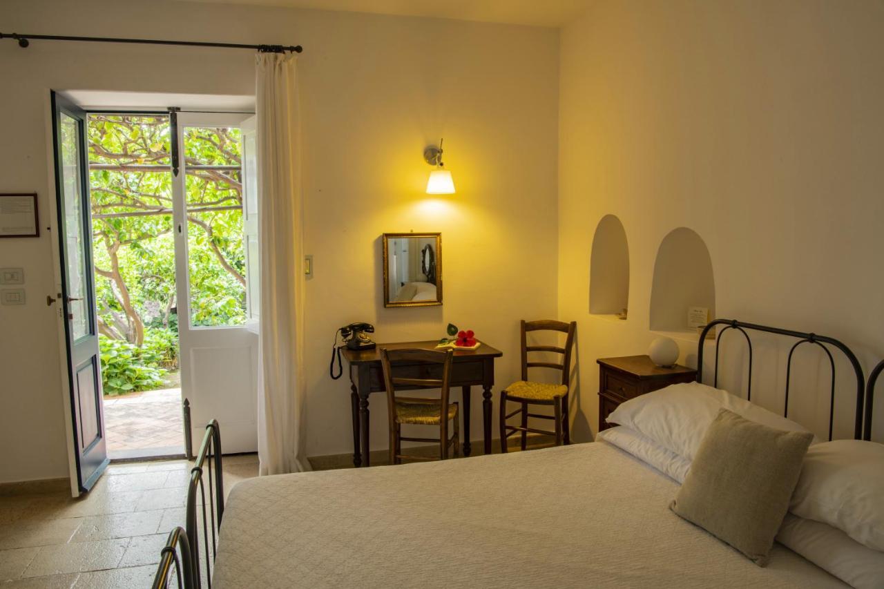 Hotel Signum Malfa  Eksteriør bilde